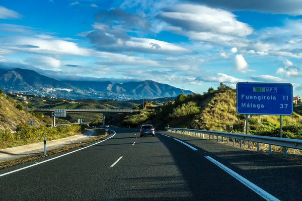 Réparer soi-même sa voiture : pour ou contre ?